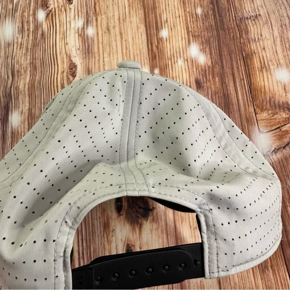 Tesla Aero Snapback Hat Light Gray - Picture 10 of 15